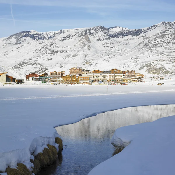 Tignes-le-lac, alpen berge, savoie, frankreich — Stockfoto
