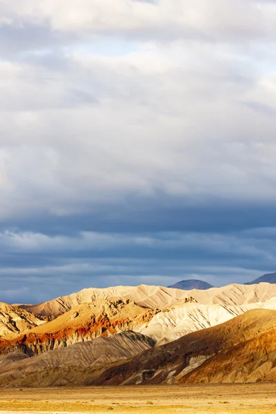 Artista "s Drive, Death Valley National Park, California, EE.UU. — Foto de Stock