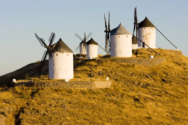Molinos de viento, Consuegra, Castilla-La Mancha, España — Foto de Stock