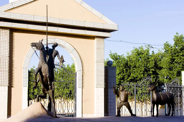 Statue of Don Quijote, Campo de Criptana, Castile-La Mancha, Spa — Stock Photo, Image