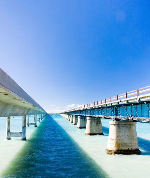 Pontes rodoviárias conectando Florida Keys, Flórida, EUA — Fotografia de Stock