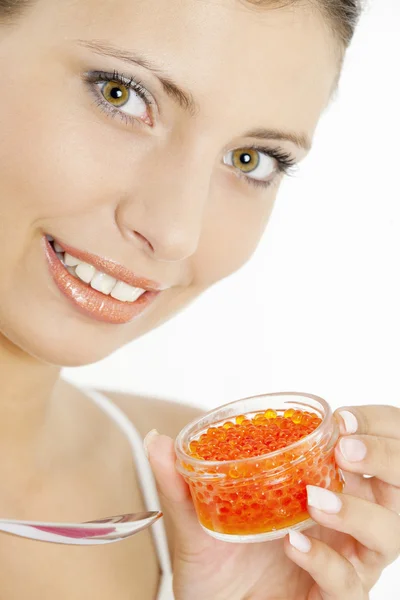 Retrato de mujer con caviar rojo — Foto de Stock
