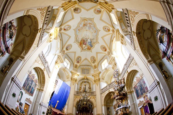 Interiér poutního kostela, Vambeřice, Polsko — Stock fotografie