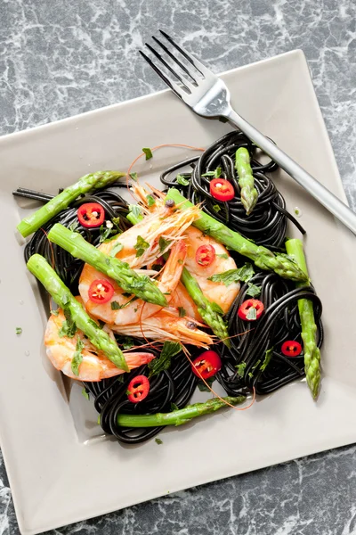 Sepia Spaghetti Prawns Asparagus Chilli — Stock Photo, Image