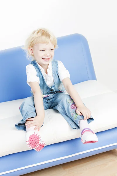 Little Girl Sitting Sofa — Stock Photo, Image