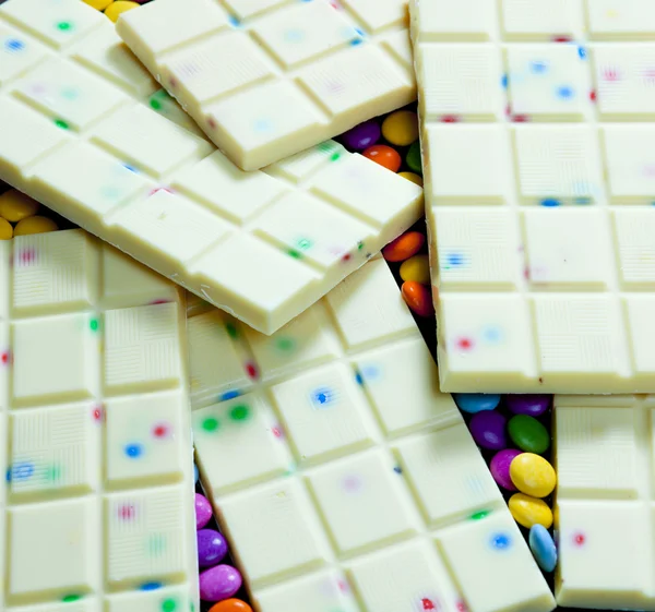 Bodegón Chocolate Blanco Con Smarties —  Fotos de Stock