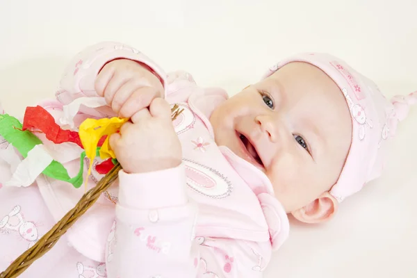 Porträtt Liggande Baby Flicka Håller Willow Pinne Tjeckiska Påsk — Stockfoto