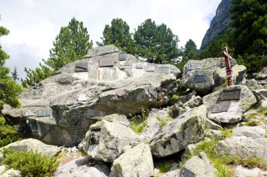 sembolik mezarlıkta vysoke tatry (yüksek tatras), Slovakya