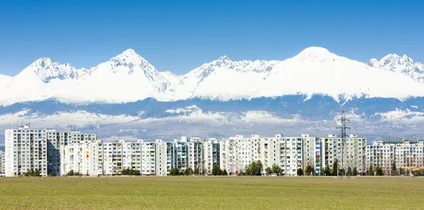 stock image Poprad with Vysoke Tatry (High Tatras) at background, Slovakia