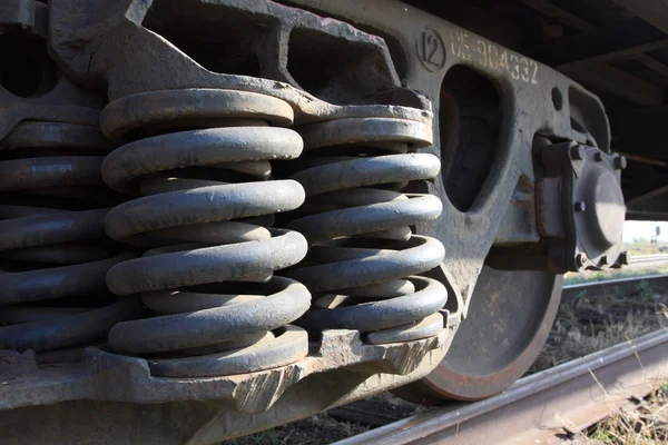 Koła kolejowe i sprężyny — Zdjęcie stockowe