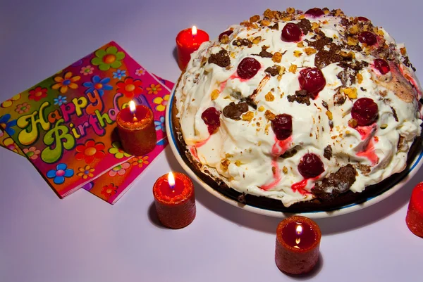 Birthday cream cake — Stock Photo, Image
