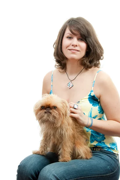 Νεαρή γυναίκα με σκύλο — Φωτογραφία Αρχείου