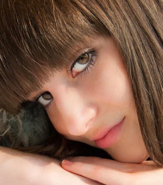 Jovem menina close-up retrato — Fotografia de Stock