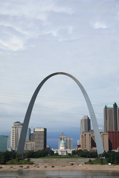 St. Louis Skyline - Torbogen — Stockfoto