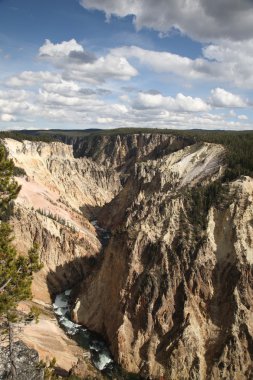 Yellowstone Büyük Kanyonu