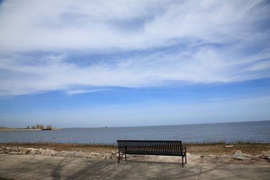 göl ve park bench