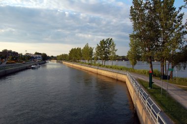 tekne canal