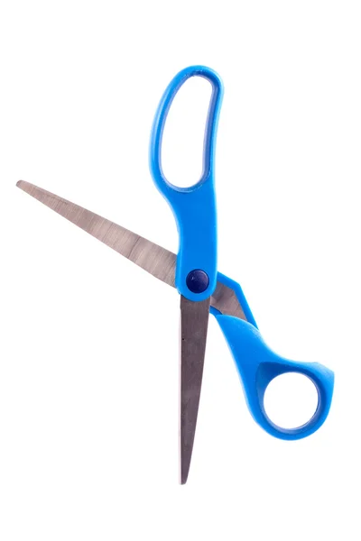 Відкриті ножиці з синім ручкою — стокове фото