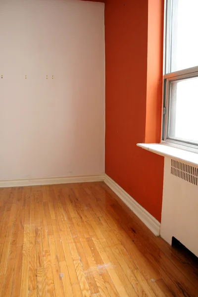 Narancs szoba és ablak — Stock Fotó