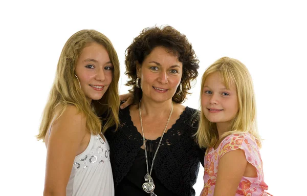 Mamma med hennes två döttrar — Stockfoto