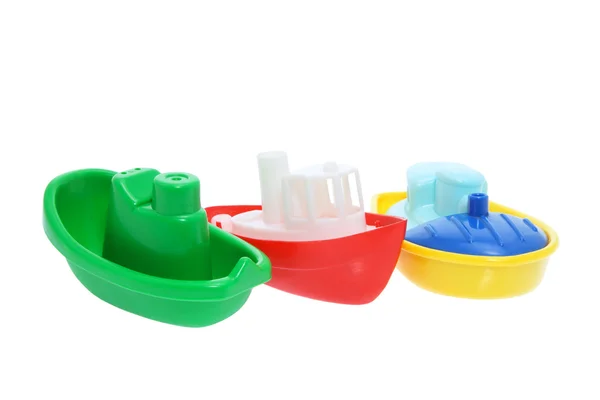 Пластиковые игрушечные лодки — стоковое фото