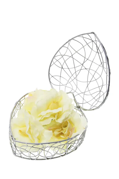 Yellow Roses in Heart-Shaped Metal Box — Stock Photo, Image
