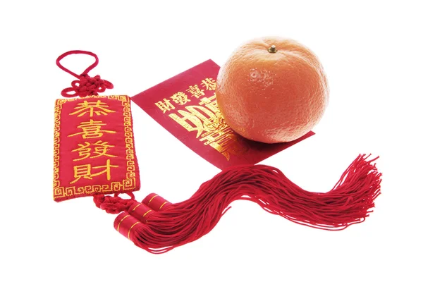 Mandarin och röda paket — Stockfoto