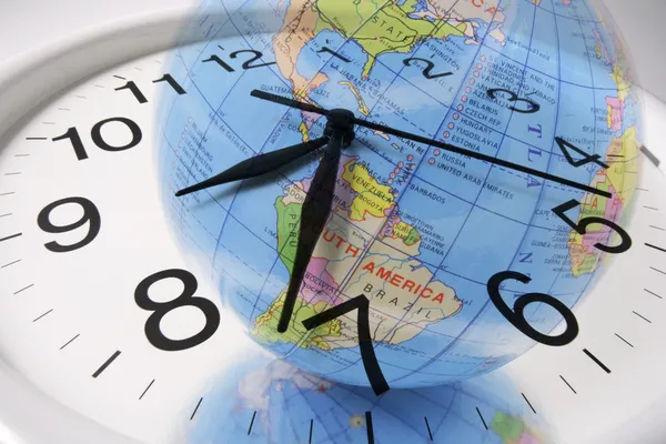 Globe and Clock — Stock Photo, Image