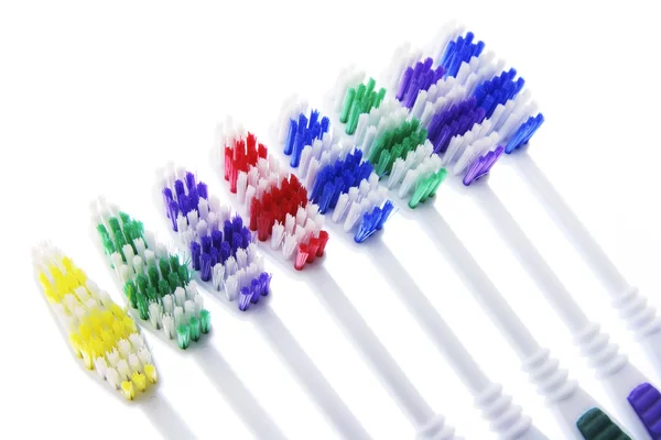 Fila de escovas de dentes — Fotografia de Stock