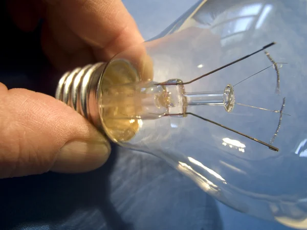 Электрическая лампочка 4 — стоковое фото