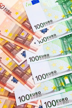 100 ve 50 euro banknot.