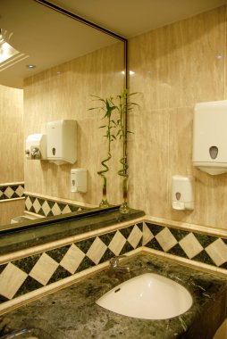 banyo iç