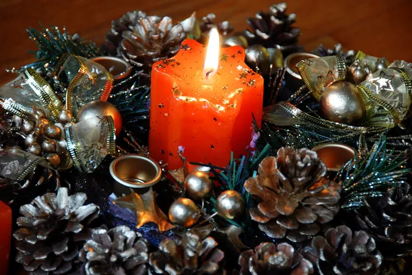 Hořící vánoční svíčka — Stock fotografie