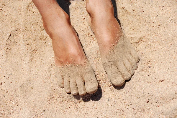 Pés na areia — Fotografia de Stock