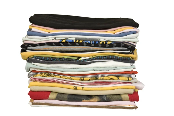 Stack av färgade t-shirt — Stockfoto