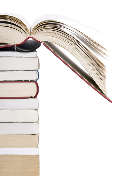 Цветные книги башни с открытой
