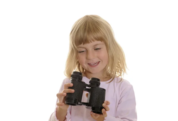 女孩用双筒望远镜 — 图库照片