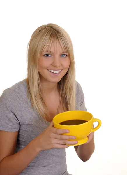 Kvinna med en kopp kaffe — Stockfoto