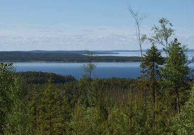 Karelya Gölü