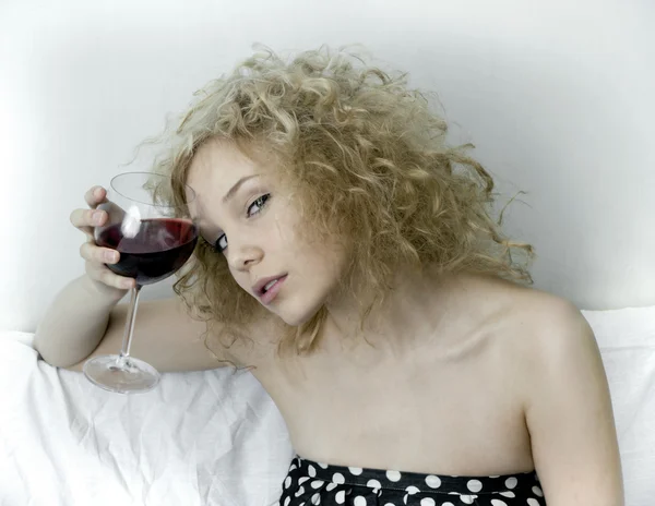 Wine and girl — Stock Photo, Image