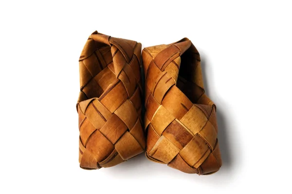 bast ayakkabılar beyaz izole