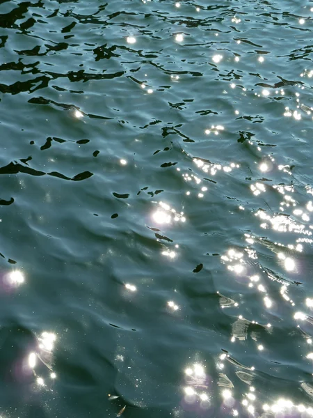 Хвиль на воді — стокове фото