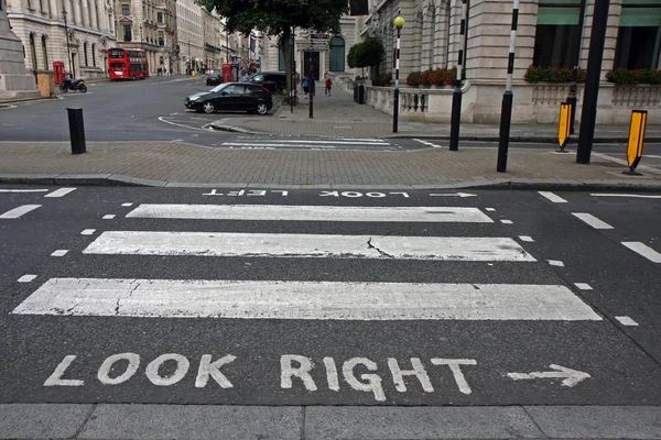 Pedestrian zebra crossing in London — Stock Photo, Image