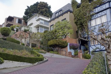 San Francisco 'daki Lombard Caddesi.