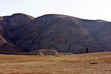 Dağlara, sonraki Ölü Deniz Manzaralı