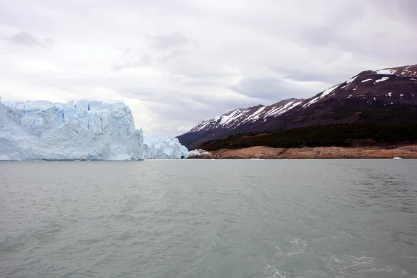 氷河ペリトモレノ — ストック写真