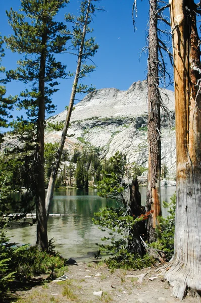 Lac High Sierra — Photo