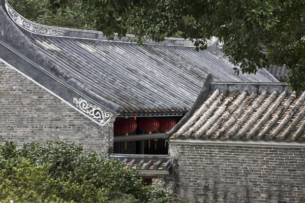 Techos de azulejos chinos —  Fotos de Stock
