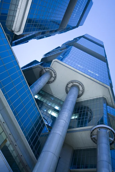 Moderna skyskrapor byggnad — Stockfoto