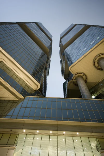 Moderna skyskrapor byggnad — Stockfoto